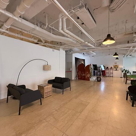 T Hotel Taichung Bagian luar foto